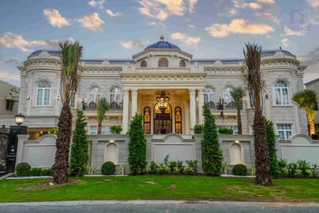 ANW REAL ESTATE PROUDLY OFFERS: 2 KANAL ELEGANT AND FULLY MAINTAINED SUPER HOT LOCATED BUNGALOW IS AVAILABLE IN THE BEST BLOCK OF DHA PHASE 6 LAHORE.