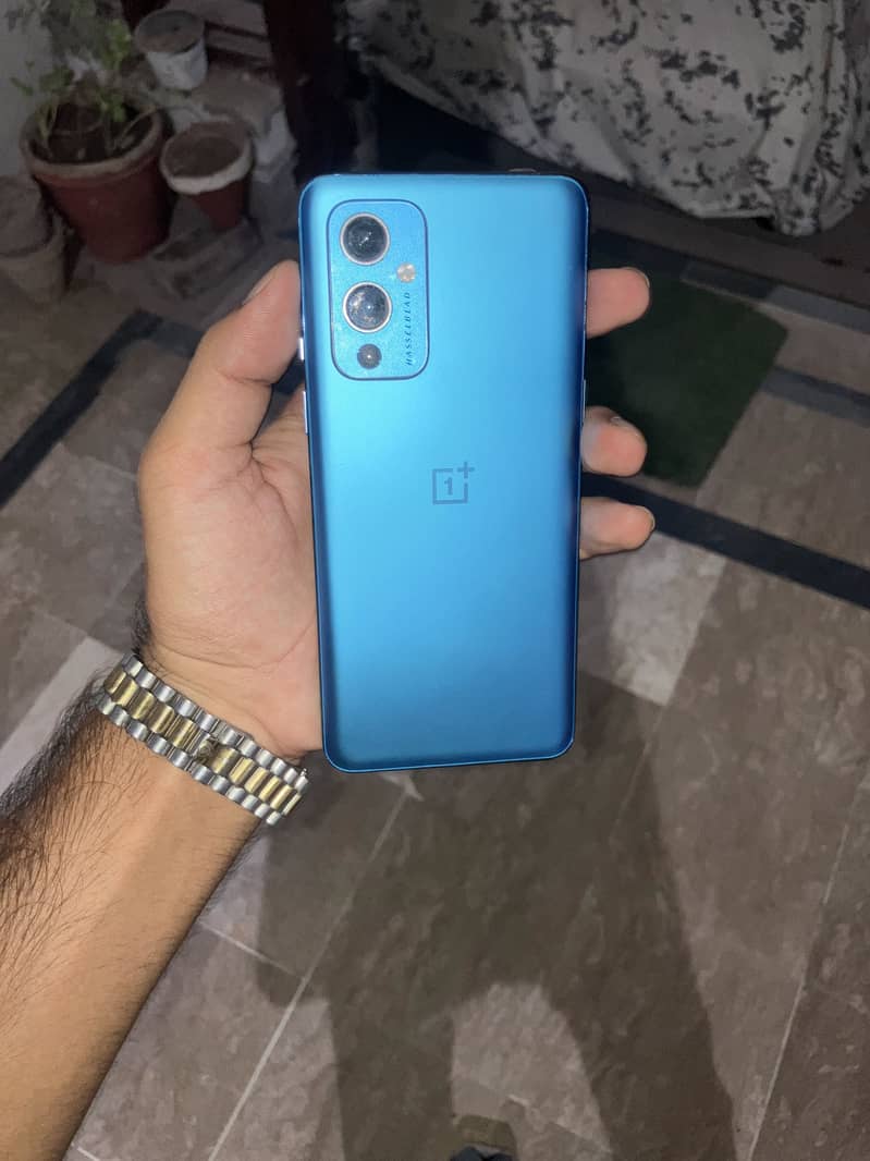 One Plus 9 4