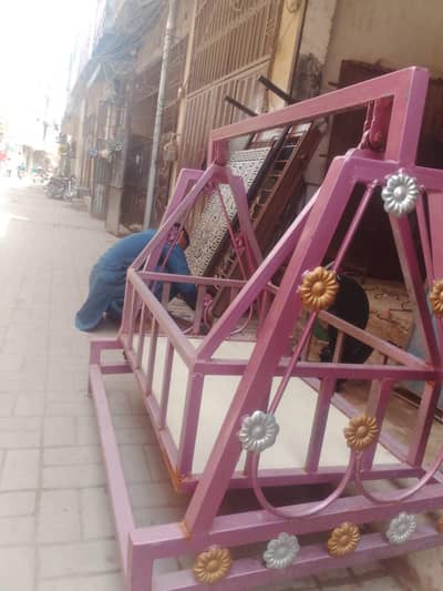 New Baby Swing / Jhula – Excellent Condition