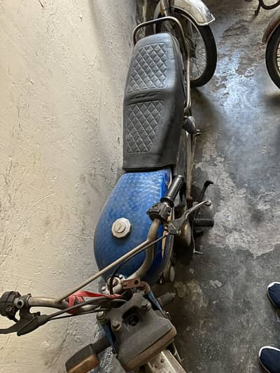 2015 Model 70cc Used bike for sale