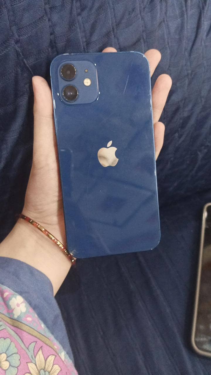 Apple iPhone 12 0