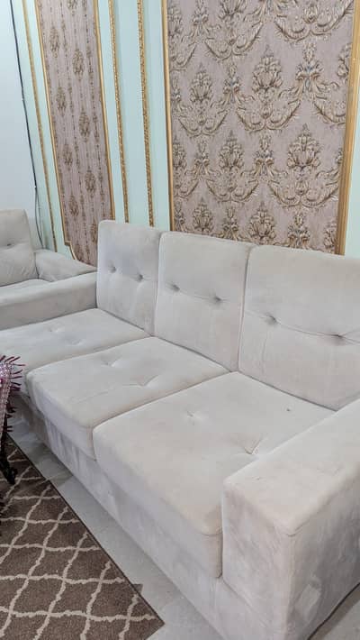 Brand new 7 Seater sofa Set | Modern trending design | 3+2+2 lSofa