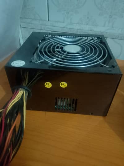 Huntkey Titan 650W Gaming Power Supply (HK650-52PEP)