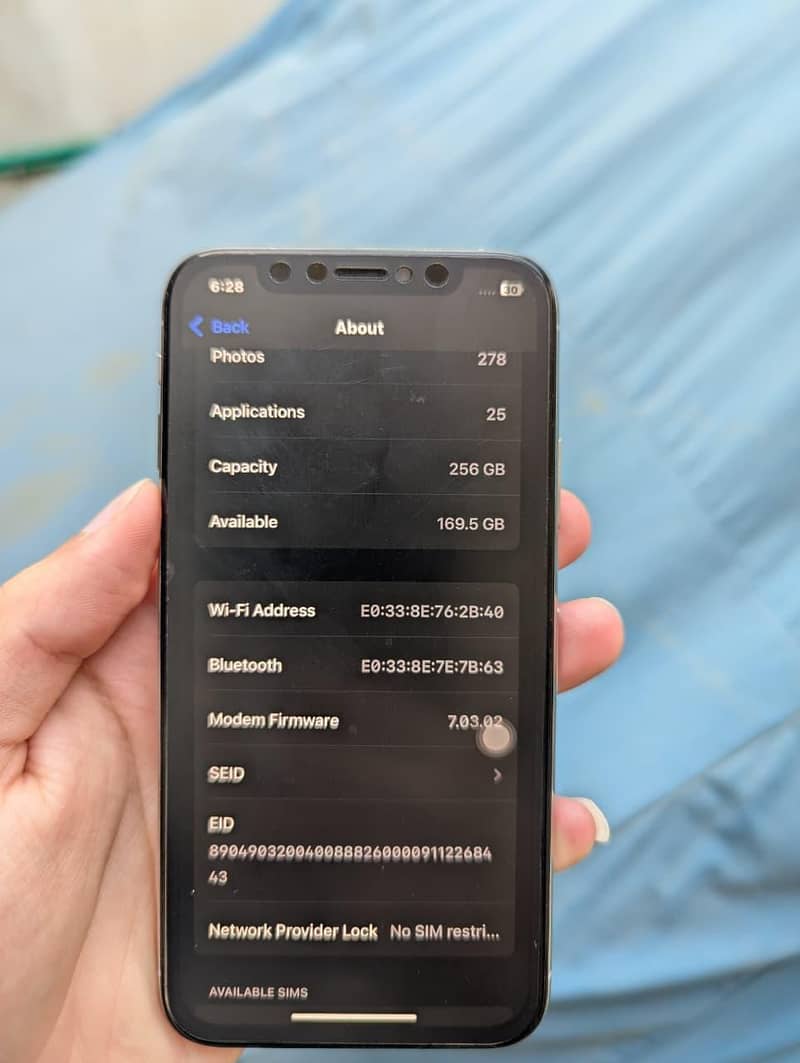 Apple iPhone XS 6