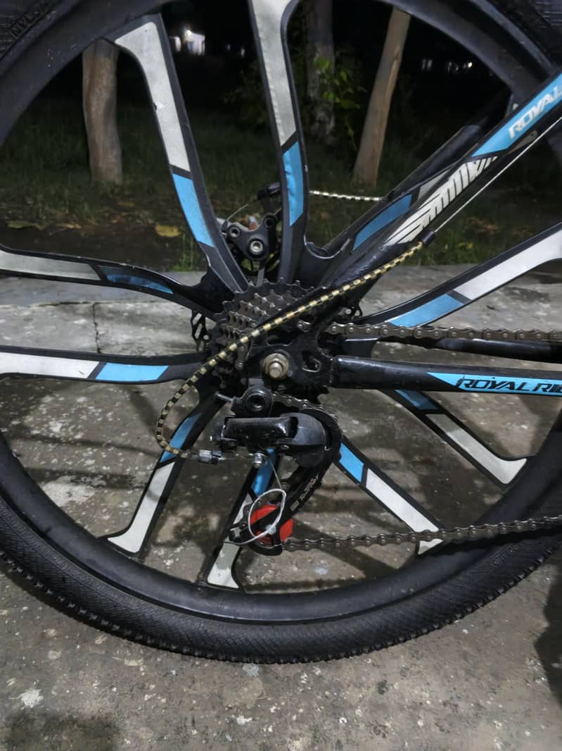 GooD condition Bicycle 2