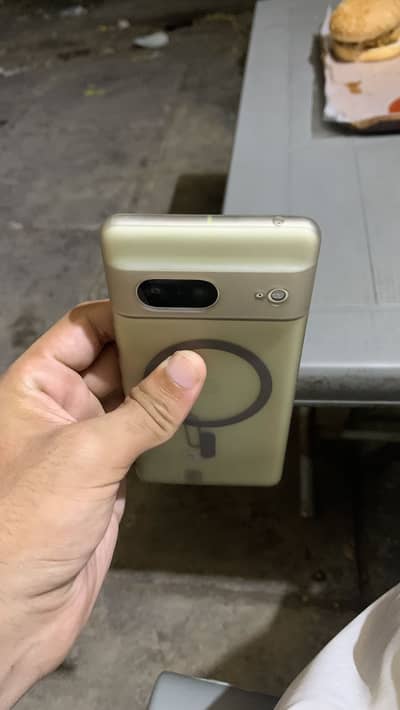 Google Pixel 7 lush condition