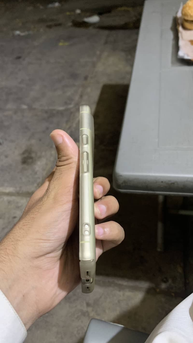 Google Pixel 7 lush condition 3