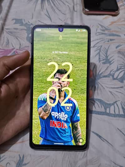 Sharp Aquos Sense7 plus