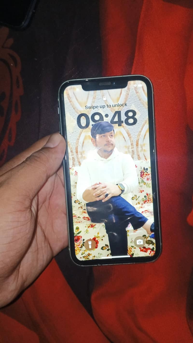 Apple iPhone 11 5