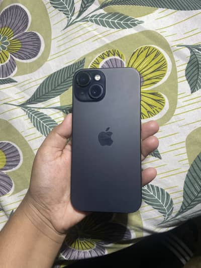 Apple iPhone 15