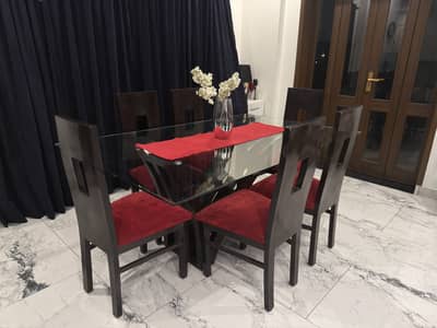 dining table and 6 chairs