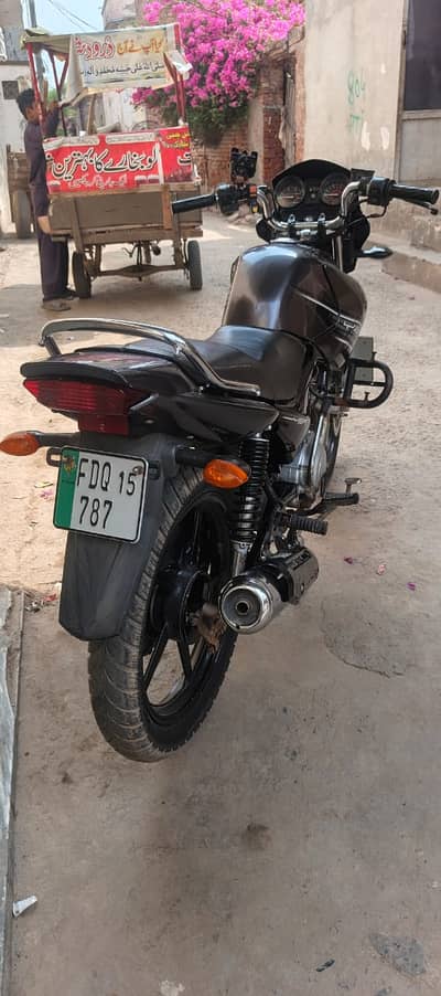 Yamaha Ybr 2015