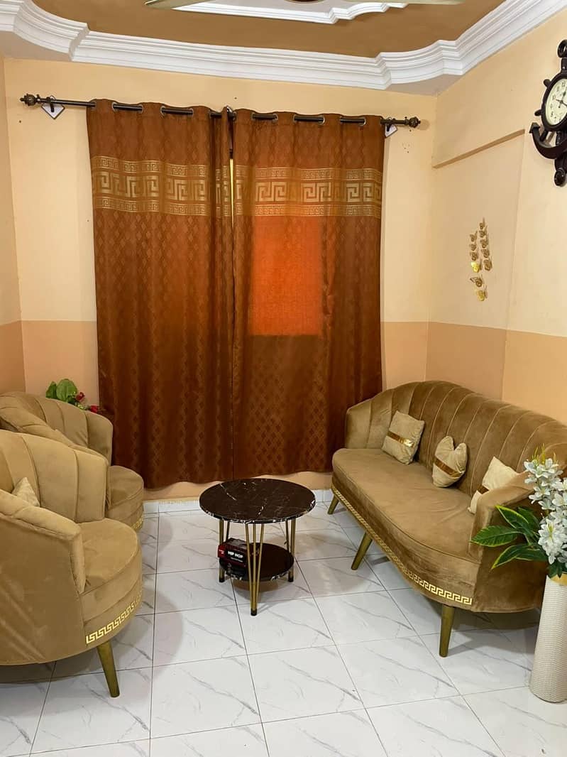 5 sitter sofa set with table 1