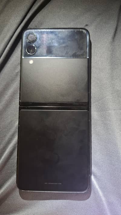 Samsung Mobile Z Flip 3