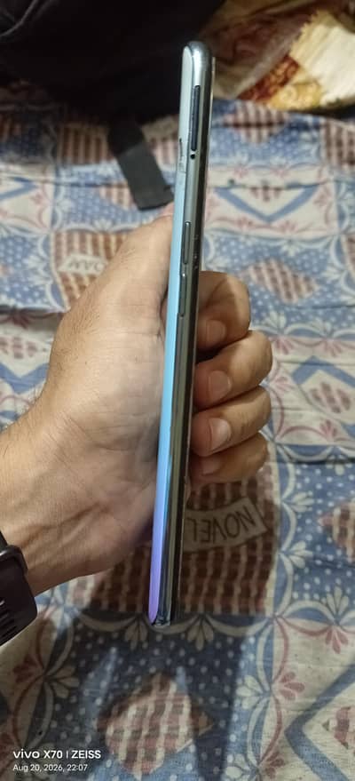 OPPO F15
