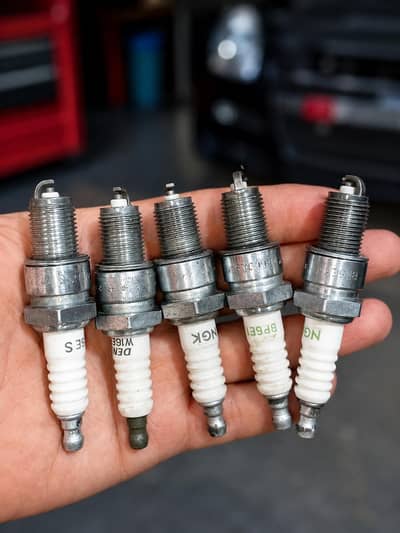 suzuki spark plugs