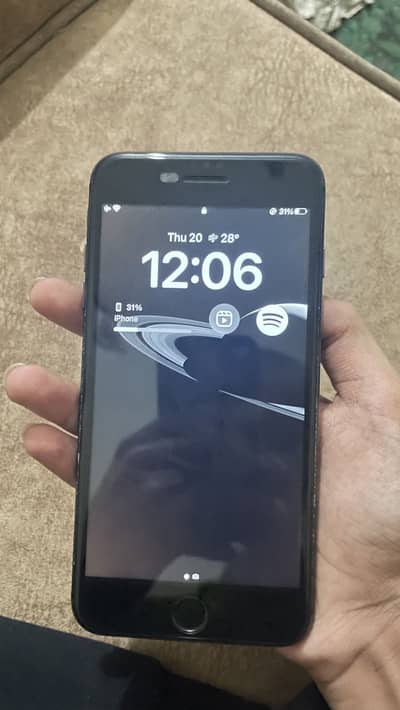iPhone 8 Plus (Read Description)