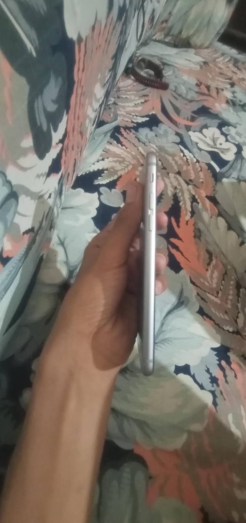 Apple iPhone 6S 1