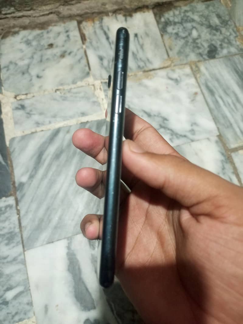 Apple iPhone 7 6