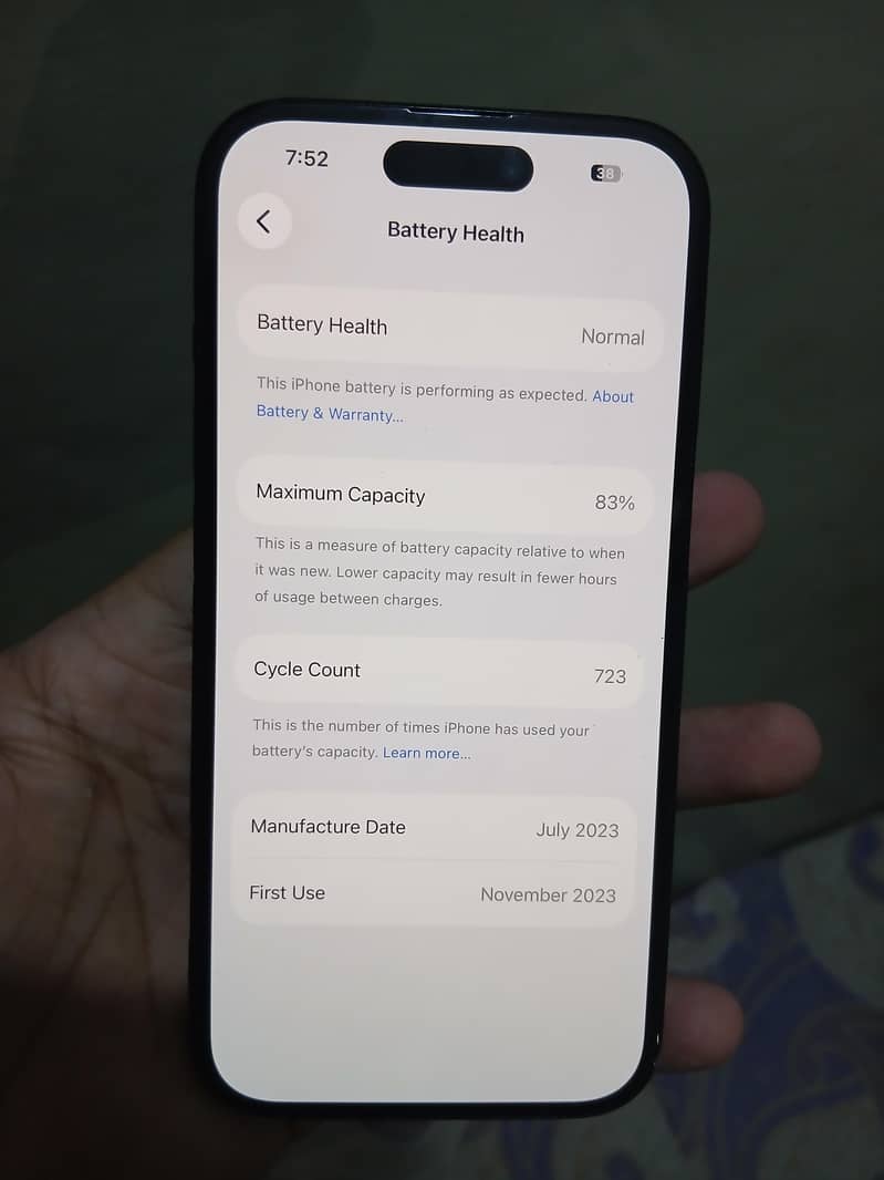Apple iPhone 15 6