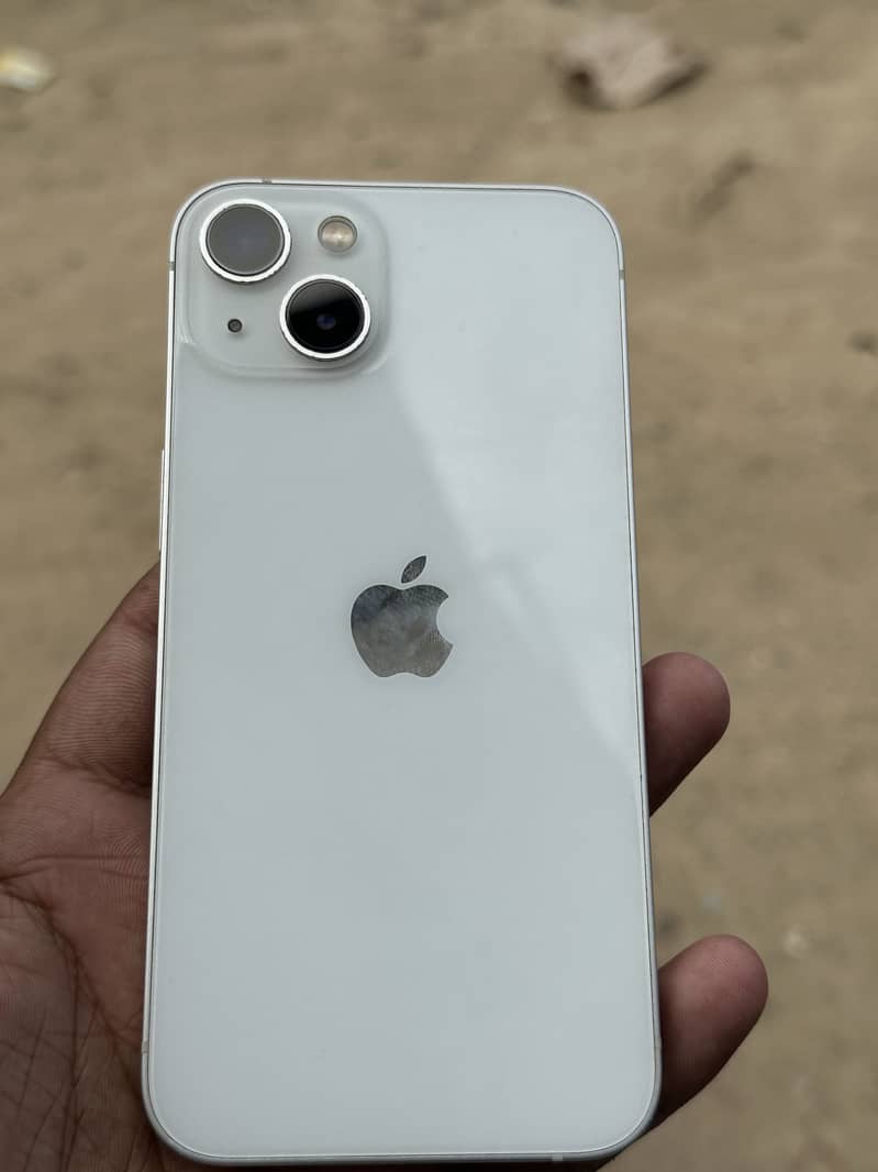 Apple iPhone 13 3