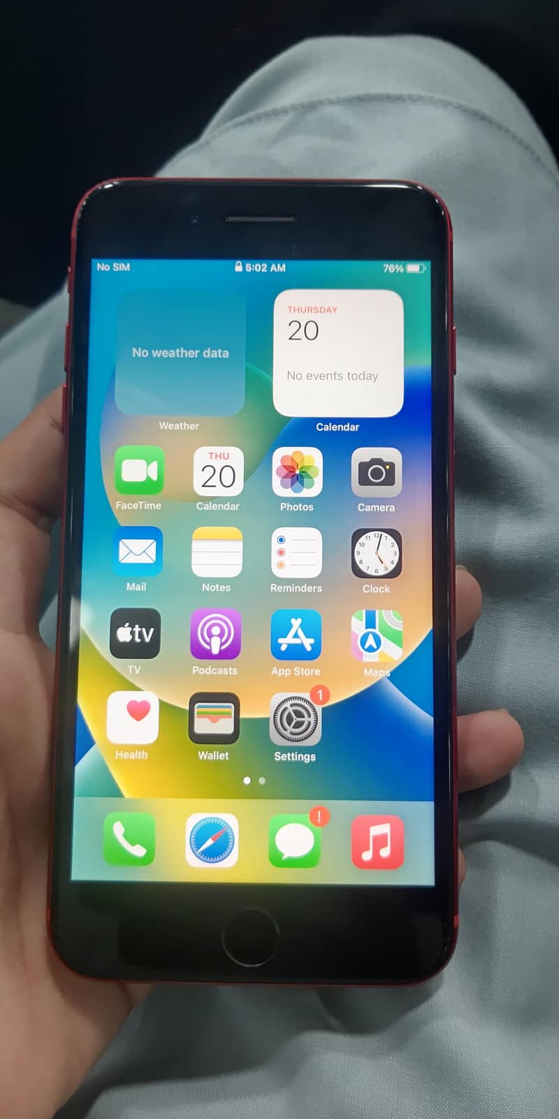 Apple iPhone 8 Plus 4