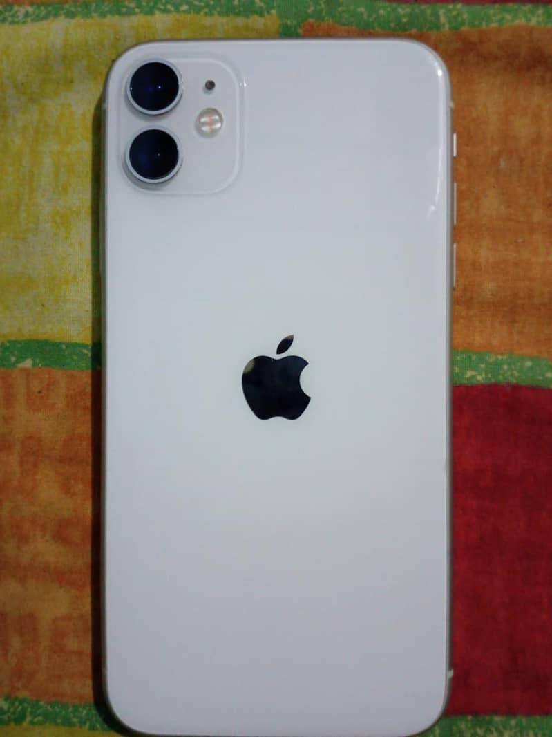 Apple iPhone 11 0