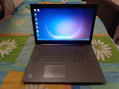 Lenovo IdeaPad 320 i7 7th generation  12 gb ram 128 SSD 500gb HDD