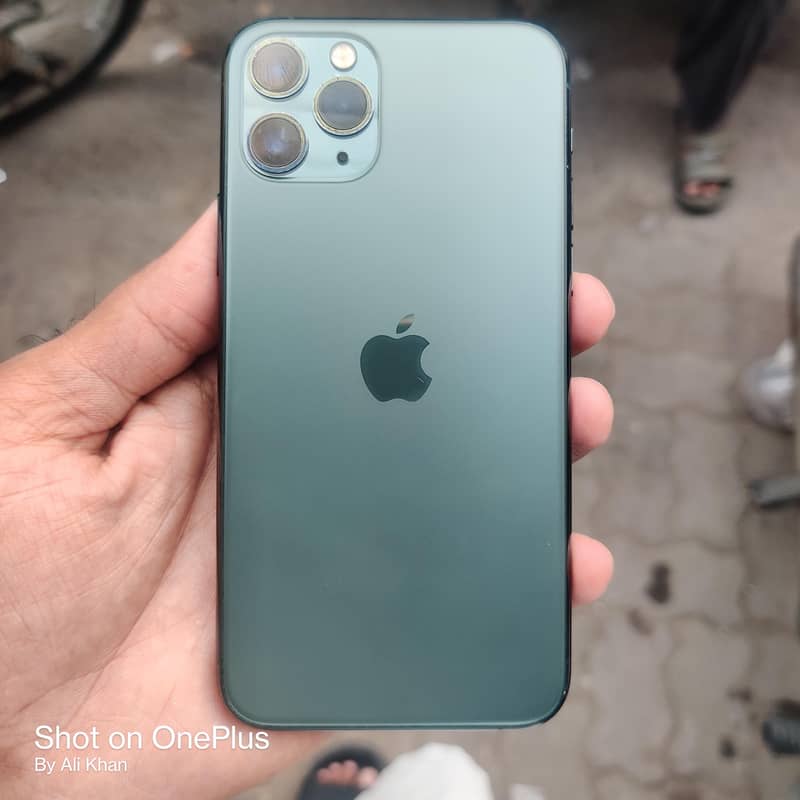 Apple iPhone 11 Pro 6