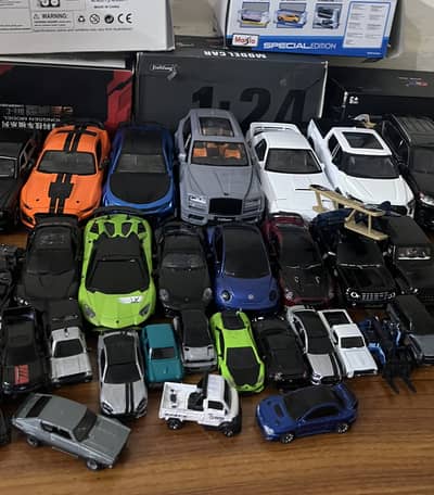 Various diecasts collection