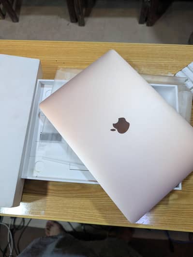 Apple MacBook Air M1 2020 – 8GB / 256GB