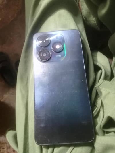 Tecno Spark Go 2024 (4+4 Gb Ram & 64 Gb Storage)