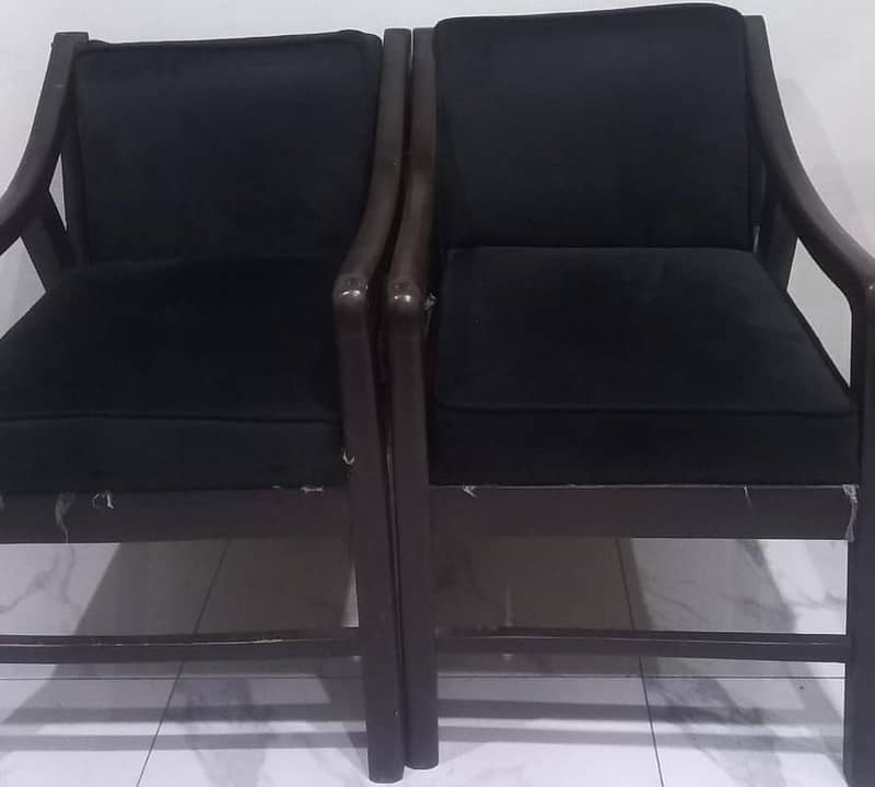 chairs 0
