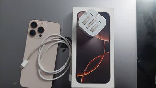Apple iPhone 16 Pro Max