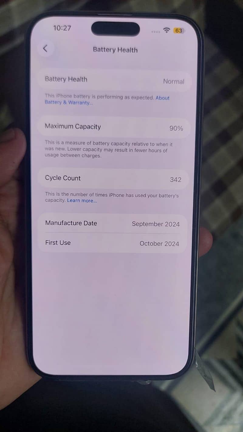 Apple iPhone 16 Pro Max 2