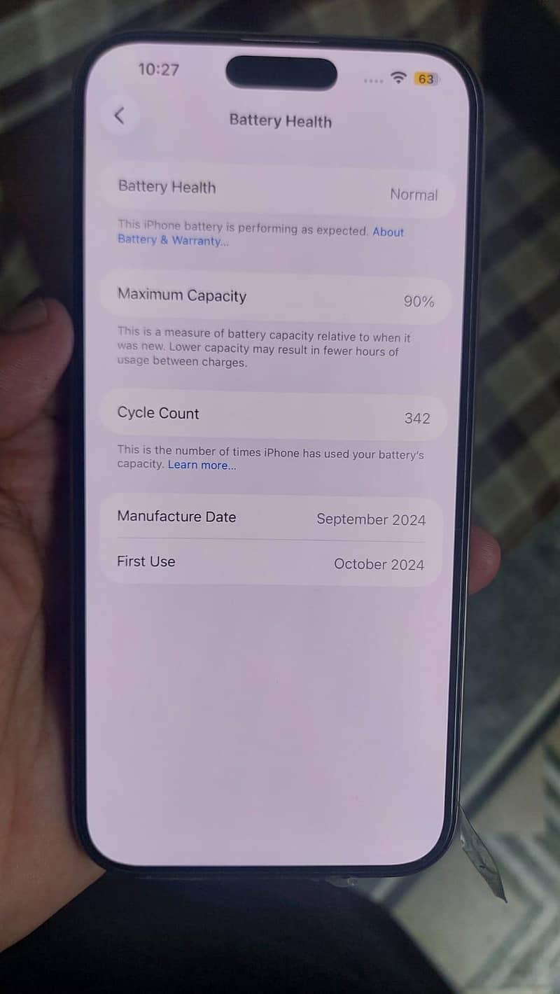 Apple iPhone 16 Pro Max 4