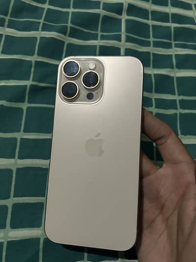 Apple iPhone 16 Pro Max