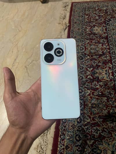Infinix Smart 8 Pro