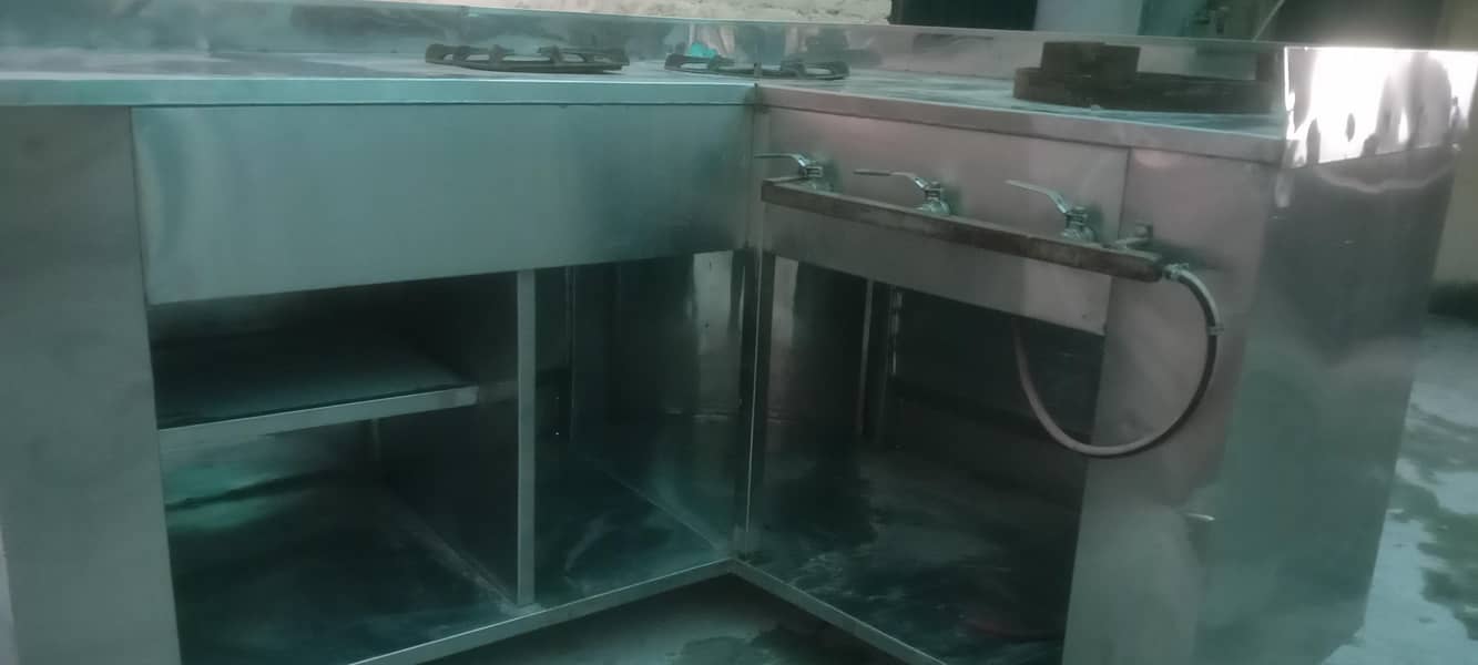 kitchen counter 4