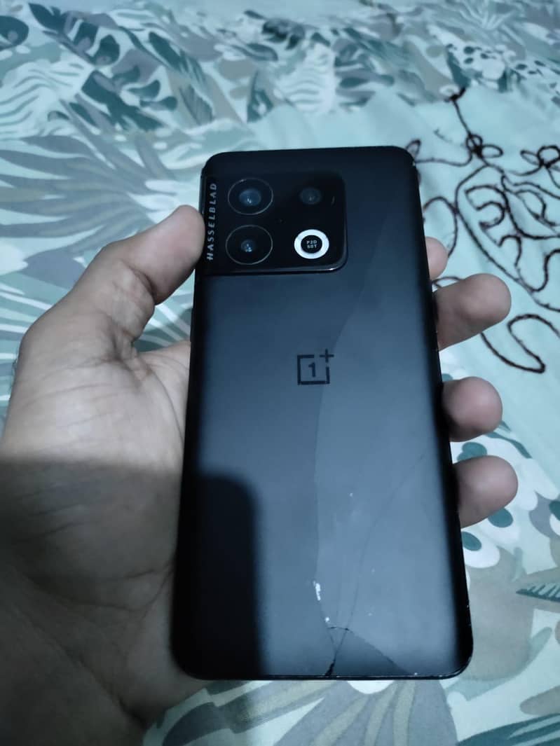 One Plus 10 Pro 0