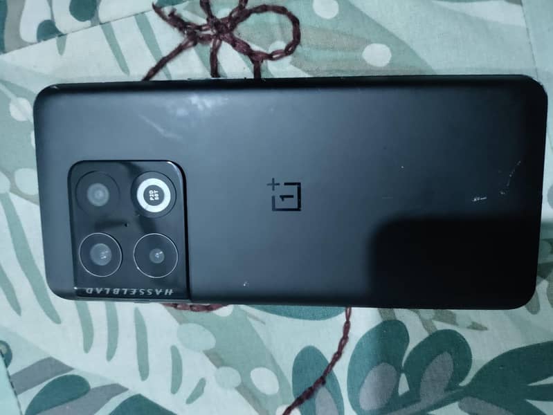 One Plus 10 Pro 1
