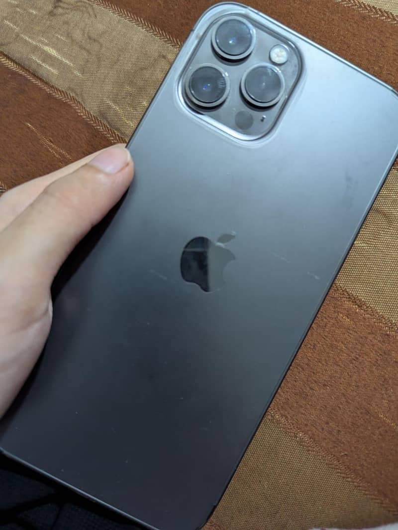 Apple iPhone 12 Pro Max 3