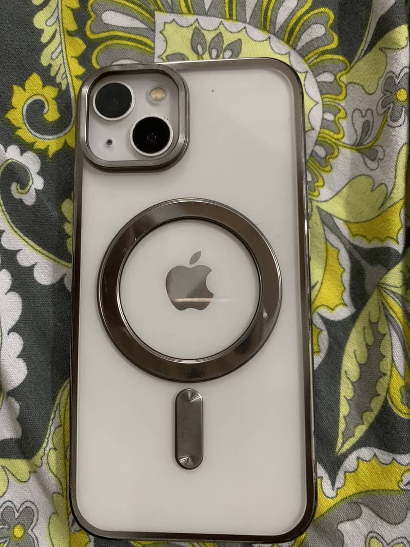 Apple iPhone 13 3