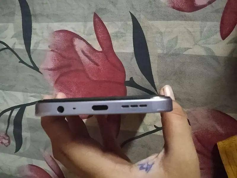 Tecno sprk 50 8