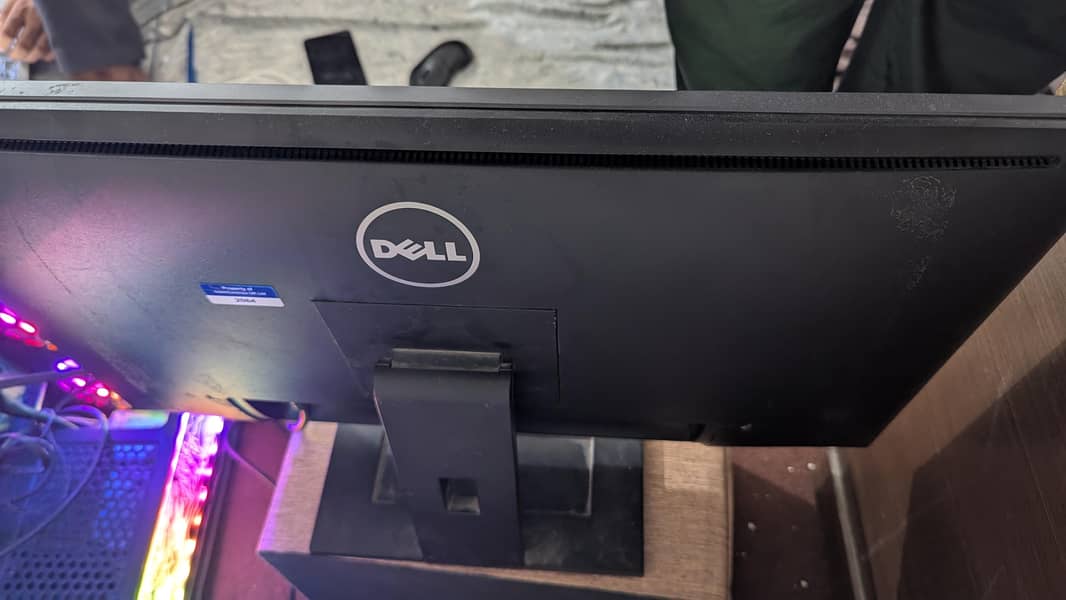 2k 25inch borderless led 3