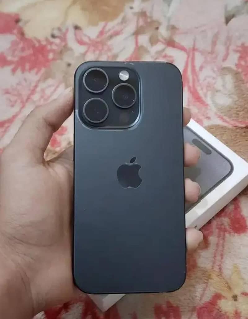 Apple iPhone 15 Pro 2