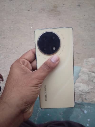 Tecno CAMON 30S