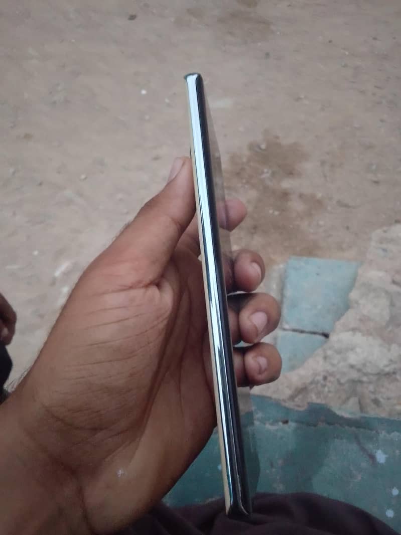 Tecno CAMON 30S 3