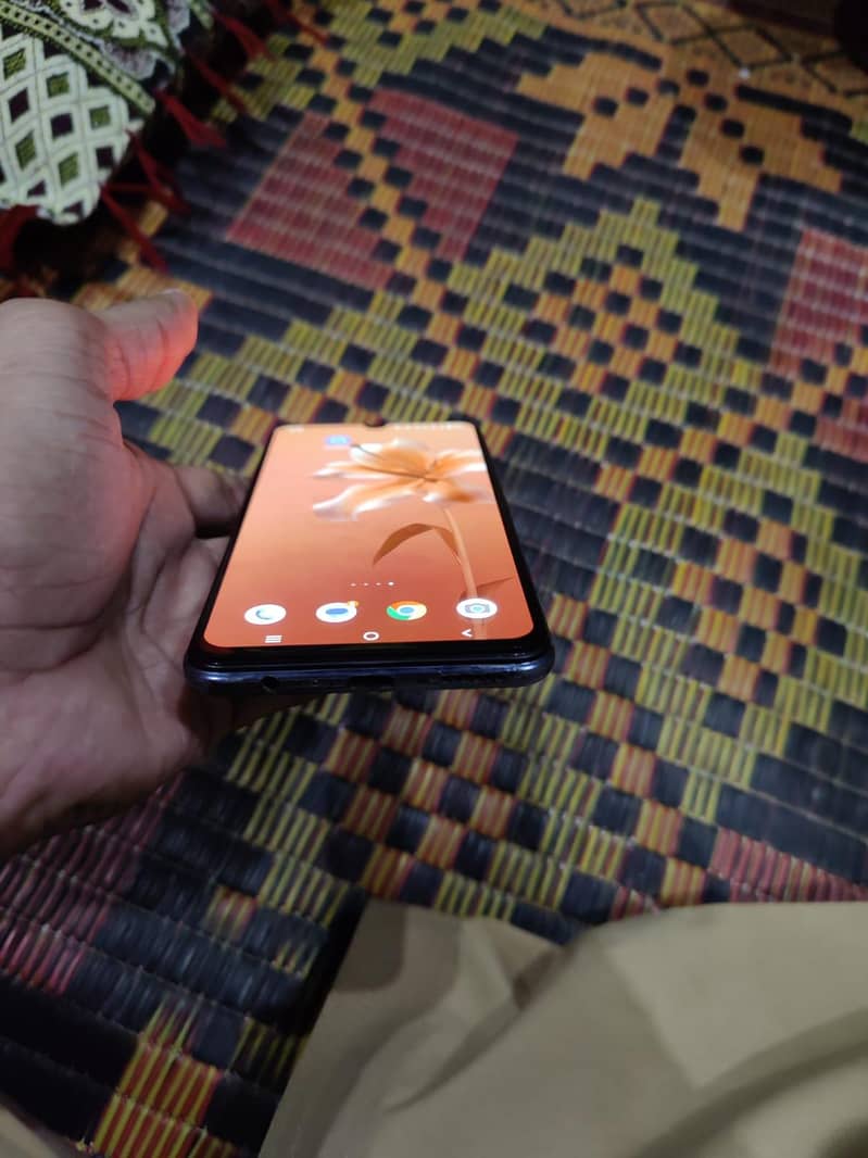 Vivo V21e 6