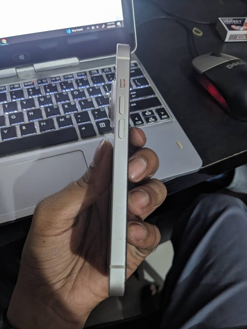 Apple iPhone 14 3